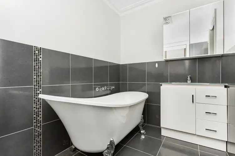 Fifth view of Homely townhouse listing, 2/19 Timbarra Drive, Golden Square VIC 3555