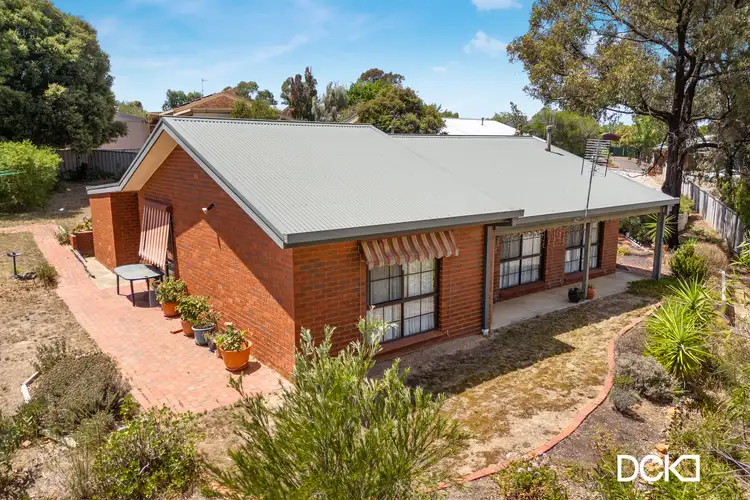 2/2 Guy Court, Kangaroo Flat VIC 3555