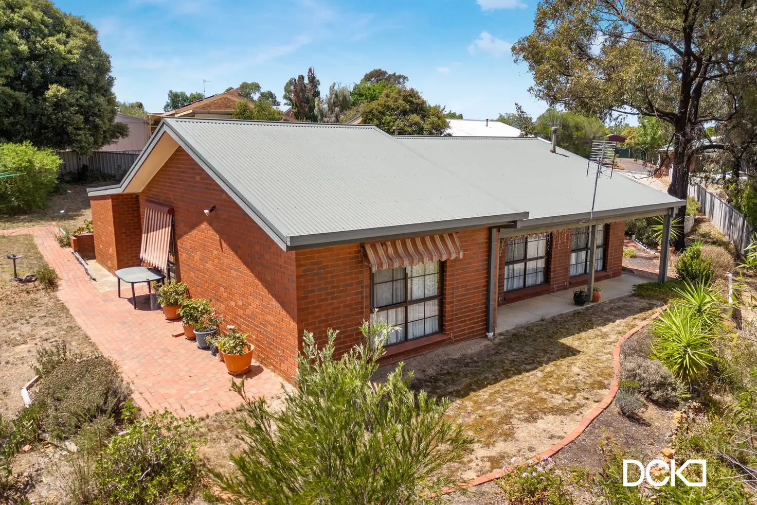 Main view of Homely unit listing, 2/2 Guy Court, Kangaroo Flat VIC 3555