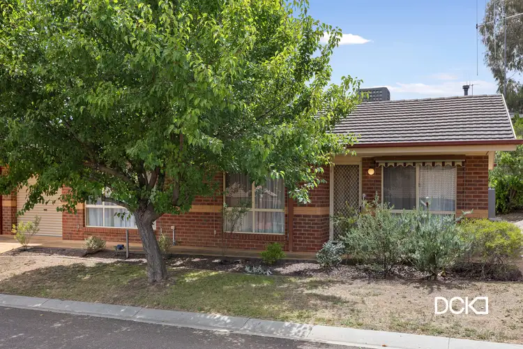 141 The Outlook, Spring Gully VIC 3550