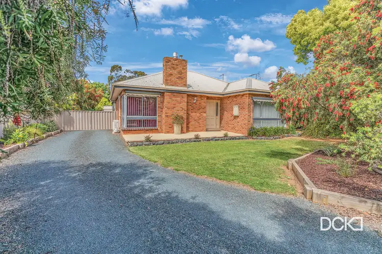 65 Lowry Street, Rochester VIC 3561