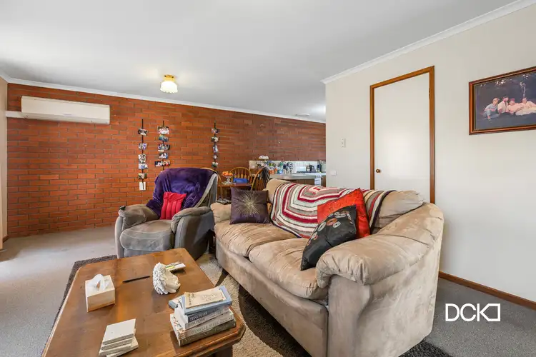 Fifth view of Homely unit listing, 2/16 Rosemary Avenue, Strathdale VIC 3550