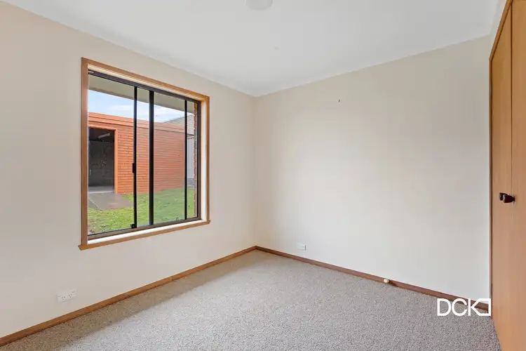 Sixth view of Homely house listing, 11 Howell Crescent, Kangaroo Flat VIC 3555