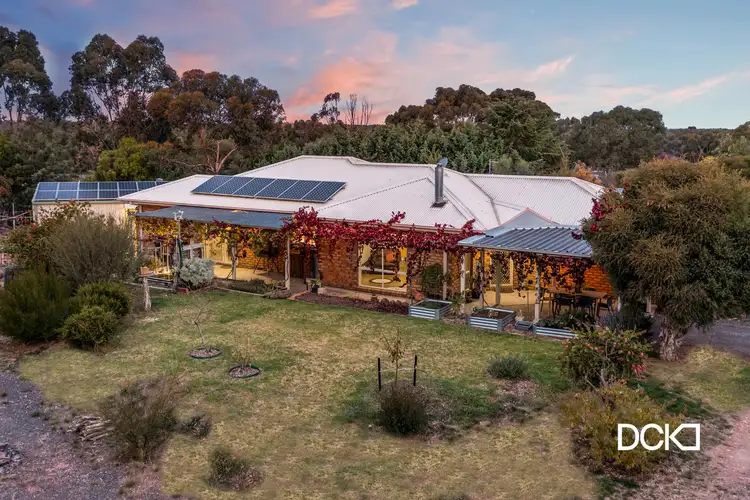 8 Patricia Court, Maiden Gully VIC 3551