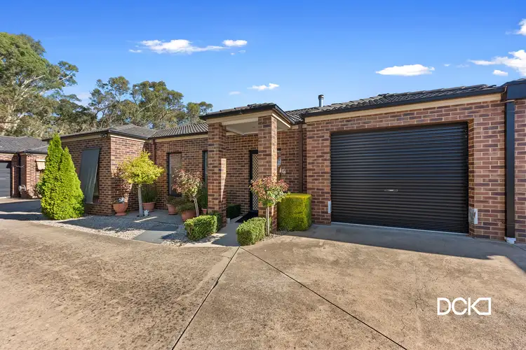 Main view of Homely unit listing, 4/103 Crusoe Road, Kangaroo Flat VIC 3555