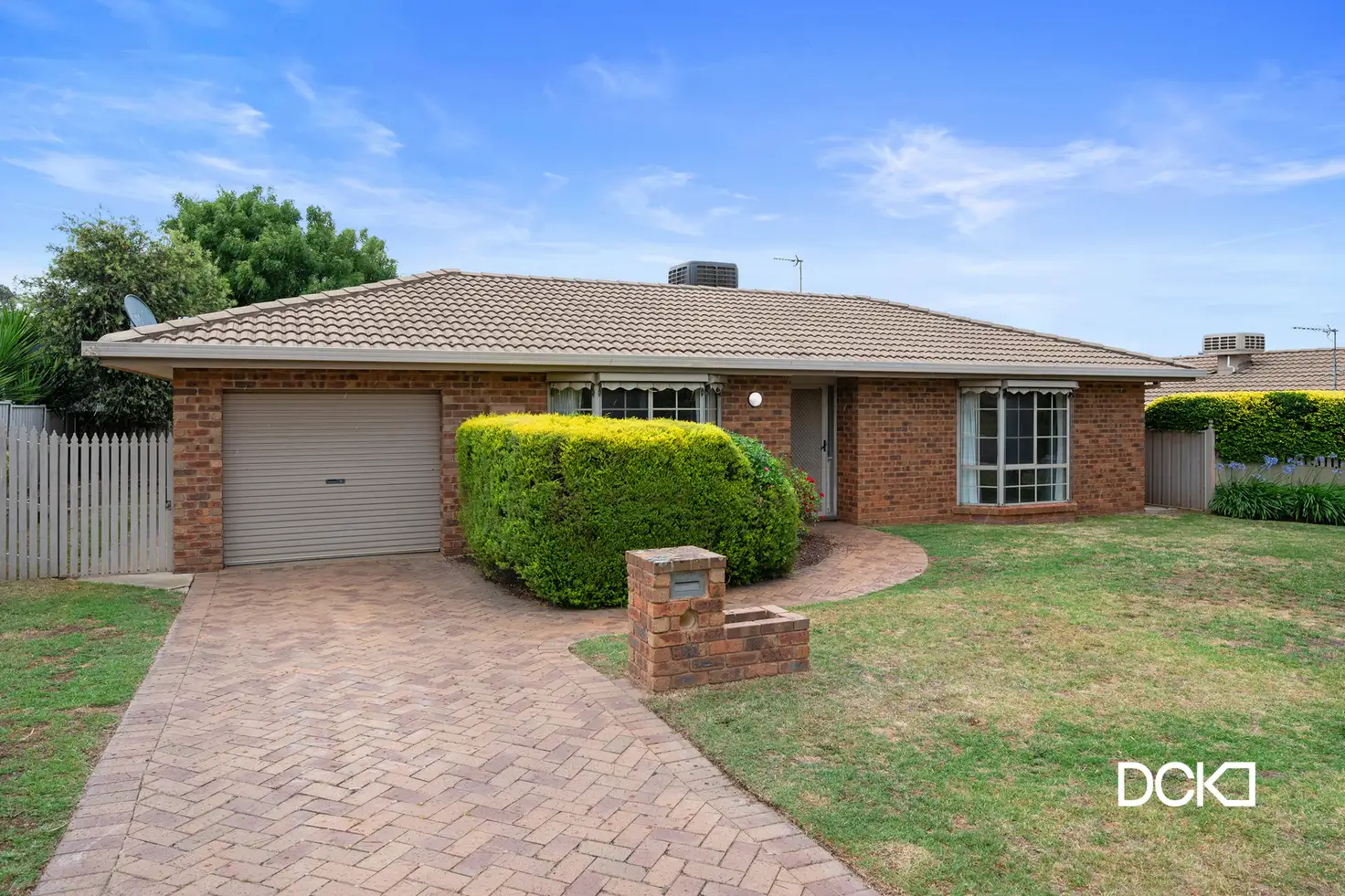 Main view of Homely unit listing, 2/19 Pinnaroo Court, Strathdale VIC 3550