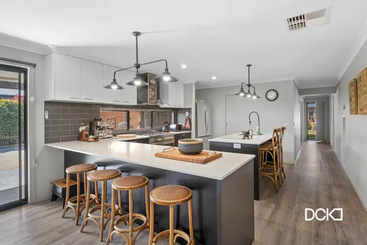 Fourth view of Homely house listing, 5 Normande Court, Ascot VIC 3551
