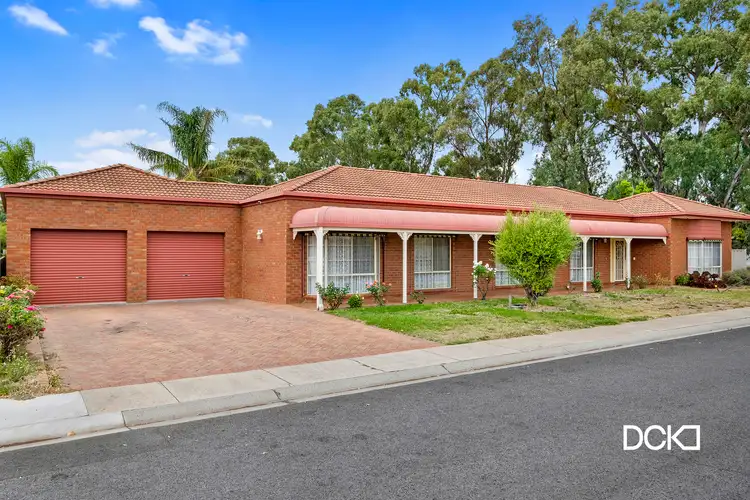 40 Crusoe Road, Kangaroo Flat VIC 3555