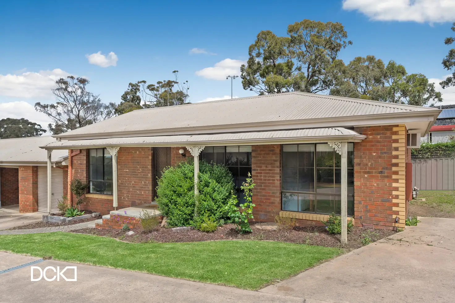 Main view of Homely unit listing, 3/102-104 St Aidans Road, Kennington VIC 3550