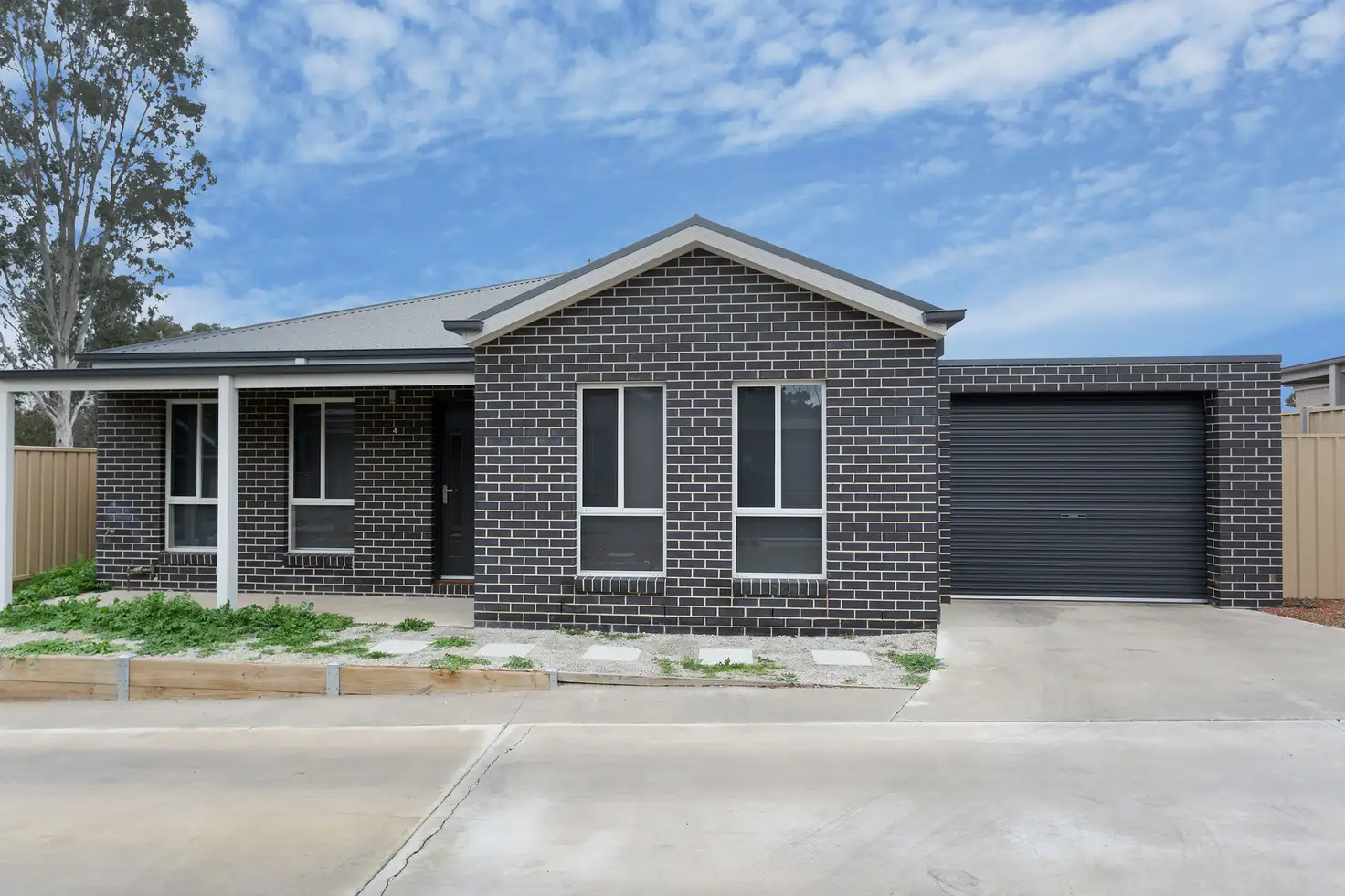 Main view of Homely unit listing, 4/18 Emmett Street, Golden Square VIC 3555