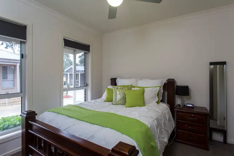 Fifth view of Homely unit listing, 4/18 Emmett Street, Golden Square VIC 3555