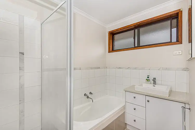 Sixth view of Homely unit listing, 1/146 St Aidans Road, Kennington VIC 3550