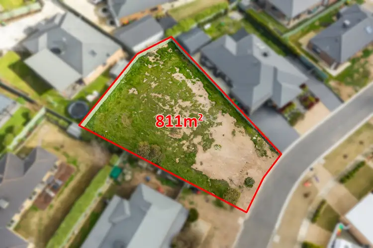 3 Kenmore Avenue, Junortoun VIC 3551