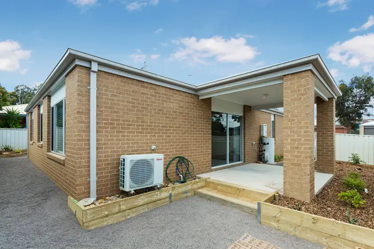 Fifth view of Homely house listing, 5a Cross Street, Kangaroo Flat VIC 3555