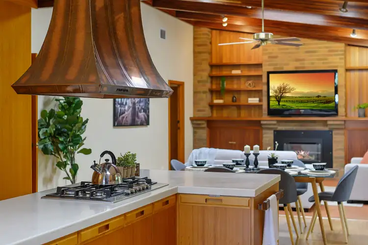 9 The Strand, Kennington VIC 3550