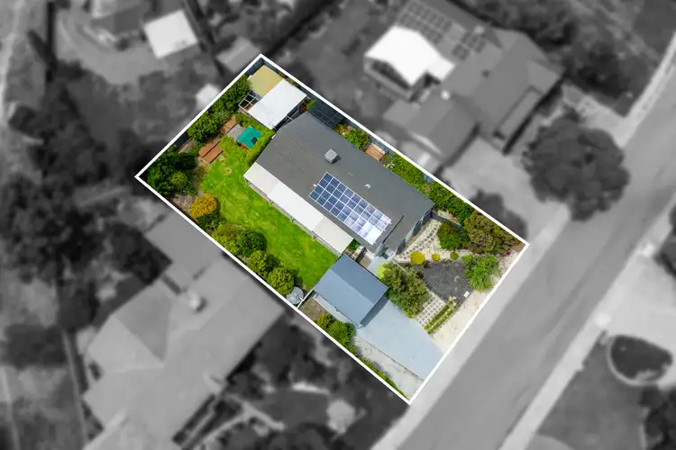 5 Hillary Court, Strathdale VIC 3550