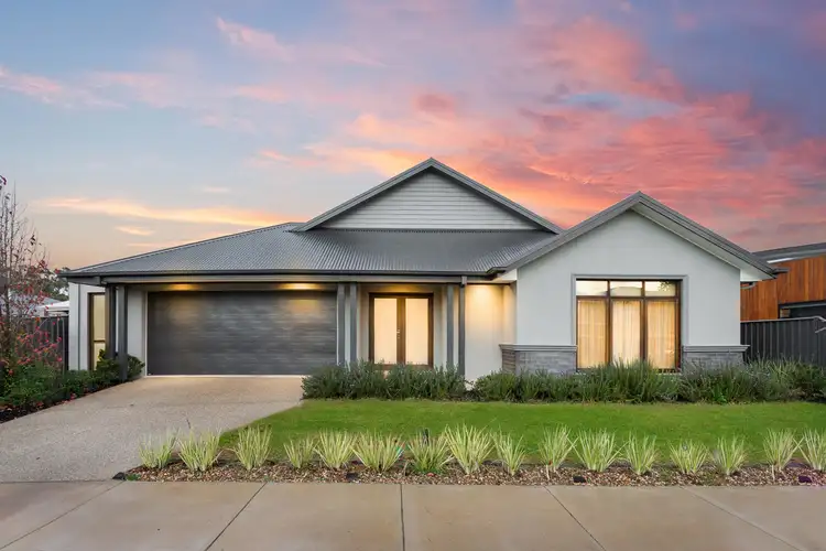 18 Wallaroo Avenue, Strathfieldsaye VIC 3551