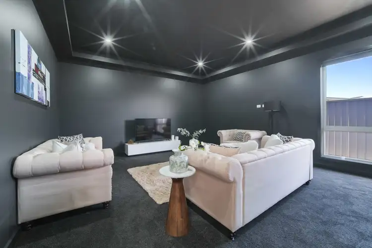 Fifth view of Homely house listing, 8 Hungerford Street, Catherine Field NSW 2557