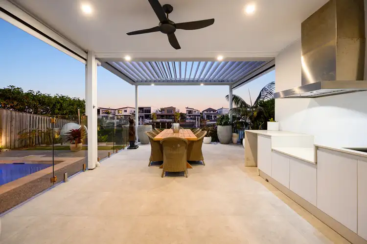 12 Santa Monica Boulevard, Hope Island QLD 4212
