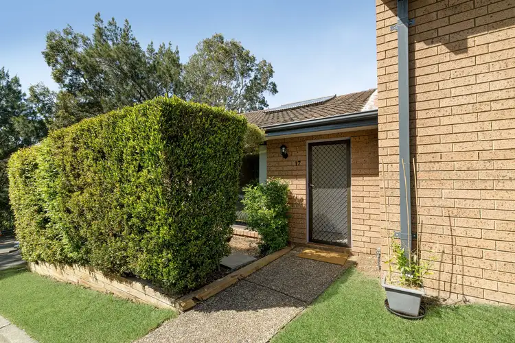 17/24-26 Toronto Parade