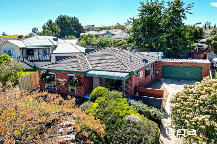 4 Officer Court, Sunbury VIC 3429