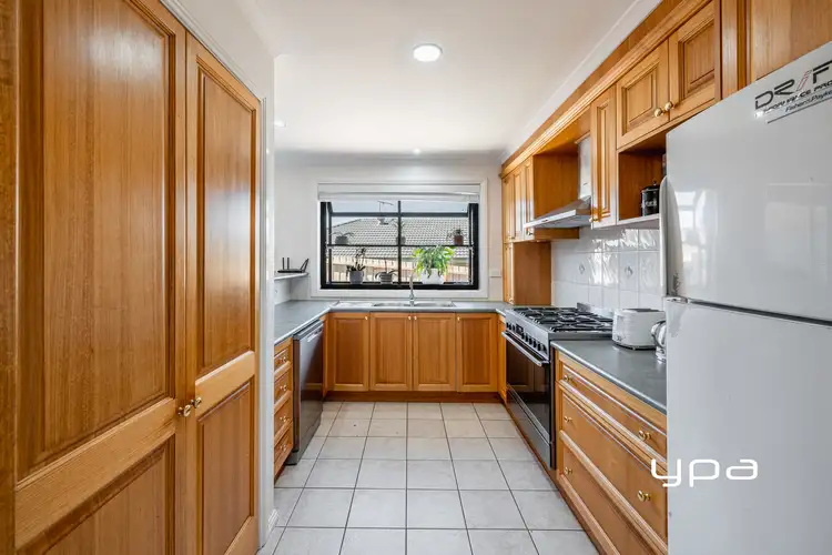 Second view of Homely house listing, 4 Officer Court, Sunbury VIC 3429