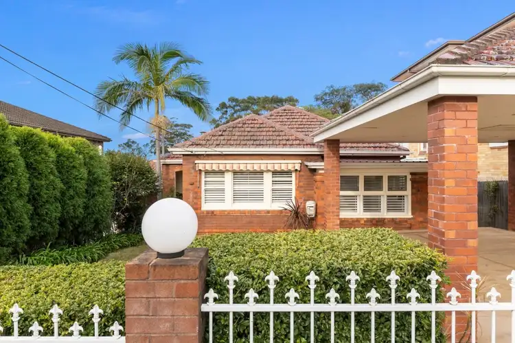 Fifth view of Homely house listing, 37 Tunks Street, Northbridge NSW 2063