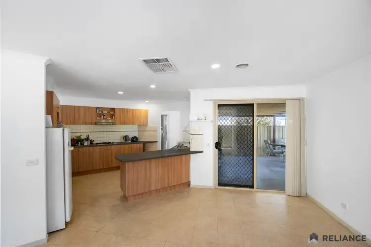 Seventh view of Homely house listing, 47 Emerald Circuit, Craigieburn VIC 3064