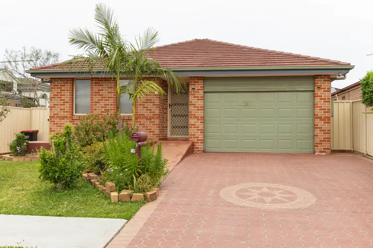 16 William Mahoney Street, Prestons NSW 2170