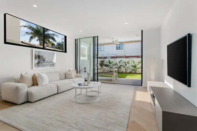 Fourth view of Homely house listing, 34 Universal Street, Eastlakes NSW 2018