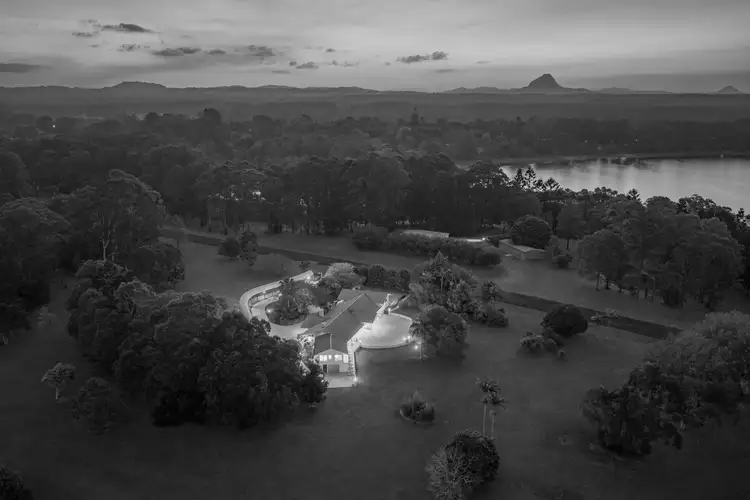 332 Lake Macdonald Drive