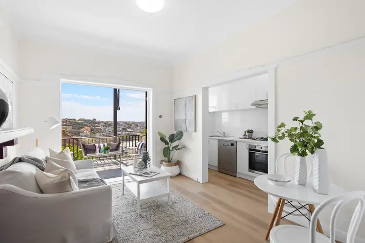 Third view of Homely apartment listing, 4/162 Macpherson Street, Bronte NSW 2024