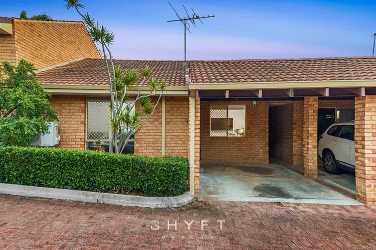 4/17 Alga Street, Scarborough WA 6019