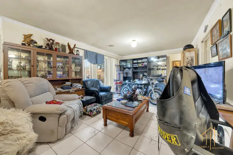 Fifth view of Homely house listing, 2 Allemby Drive, Cranbourne West VIC 3977