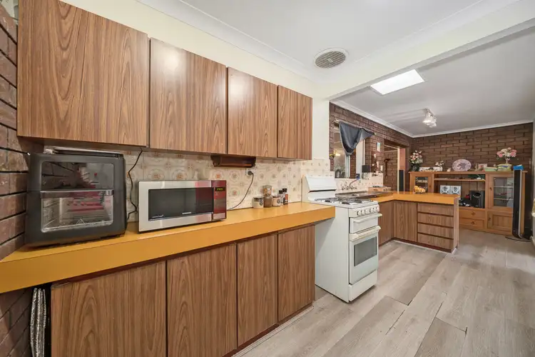 Fifth view of Homely house listing, 10 Nattai Court, Armadale WA 6112