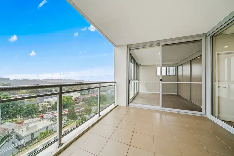 403/2 Thallon Street