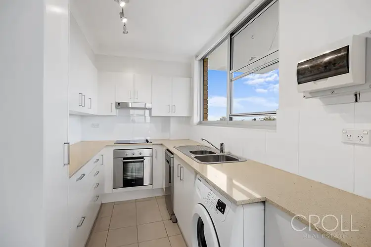 Main view of Homely unit listing, 25/1 Cranbrook Avenue, Cremorne NSW 2090