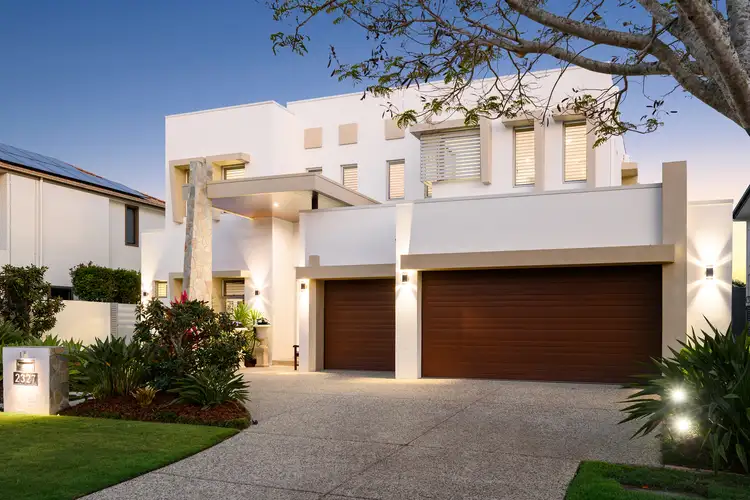 2327 Cressbrook Drive, Hope Island QLD 4212
