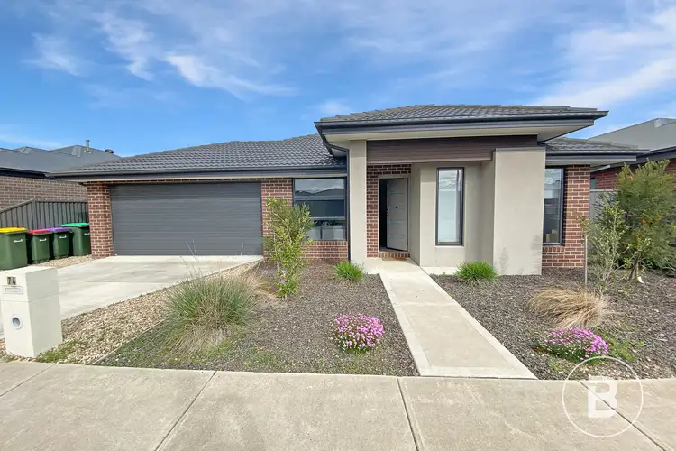 74 Grainger Parade, Lucas VIC 3350