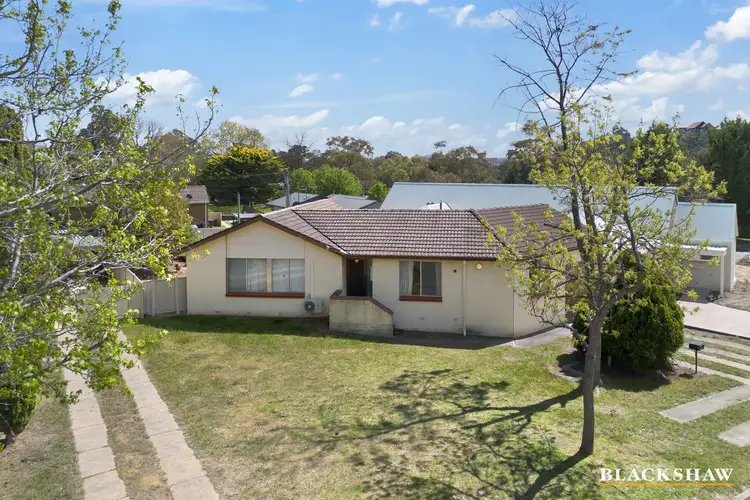 4 Blake Place, Mawson ACT 2607