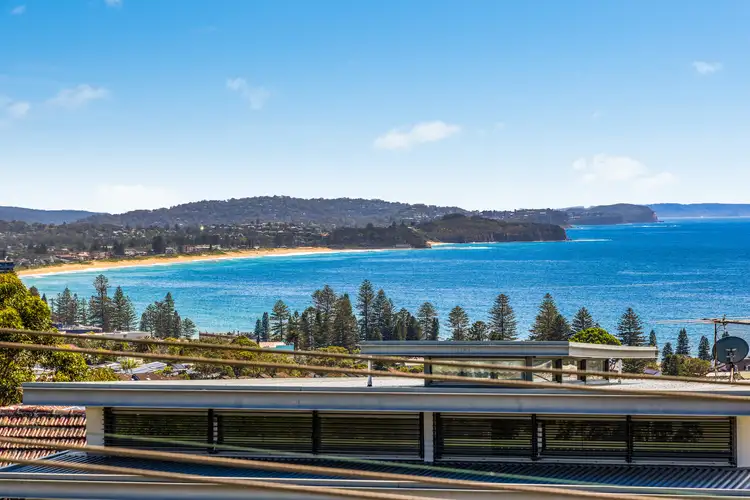 9 Suffolk Avenue, Collaroy NSW 2097