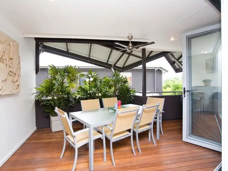 Second view of Homely townhouse listing, 6/121 Hawthorne Road, Hawthorne QLD 4171