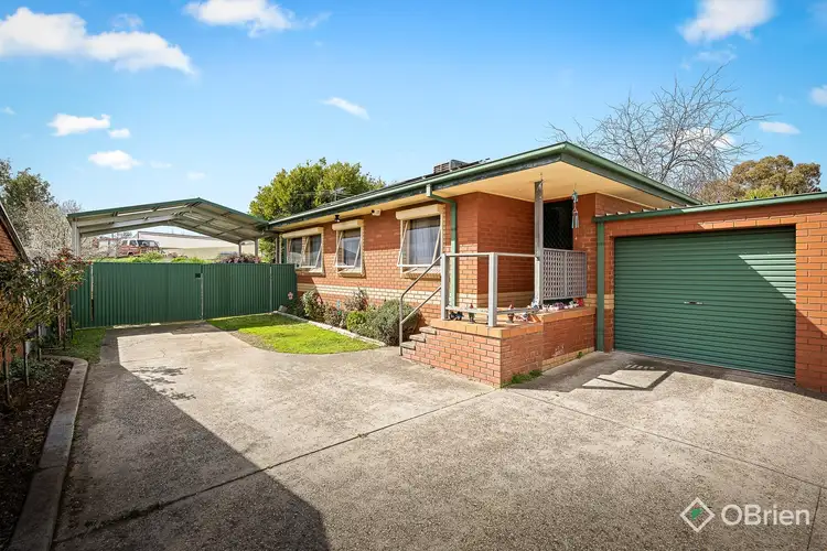 2/590 Livermore Street