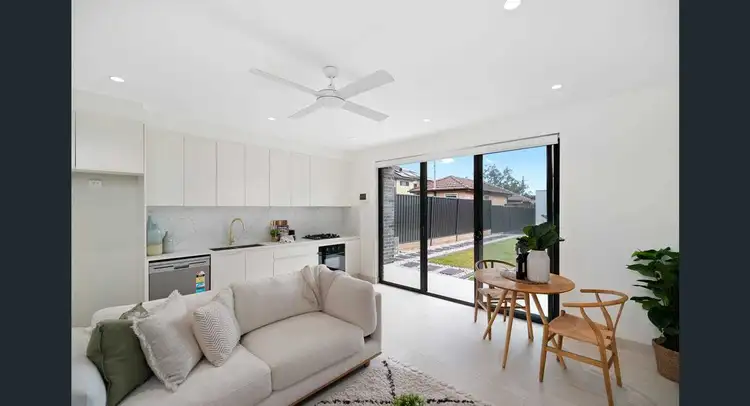 1/7a Sherwood Street