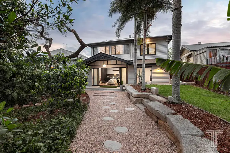 28 Burn Street, Camp Hill QLD 4152