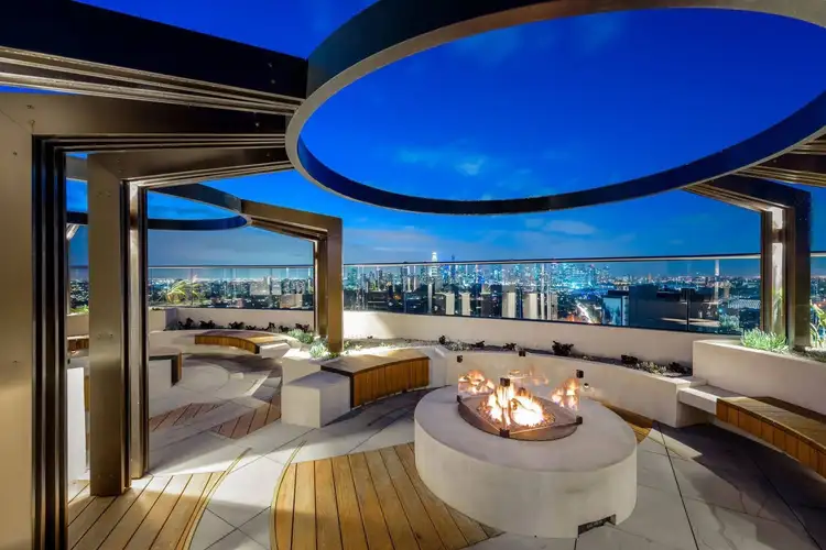 804/18 Claremont Street