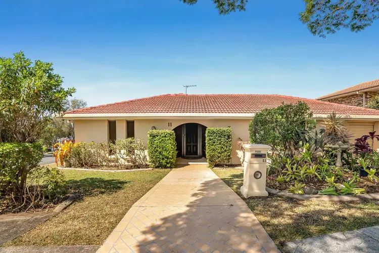 11 Bridle Street, Mansfield QLD 4122