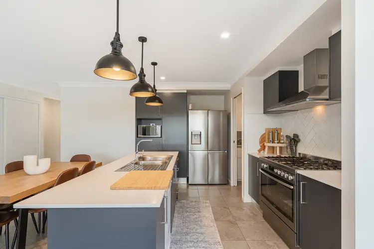 Fourth view of Homely house listing, 4 Berkingham Street, Thornlands QLD 4164