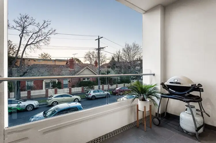 Fourth view of Homely townhouse listing, 5/16 Hughenden Road, St Kilda East VIC 3183