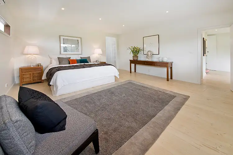 Fifth view of Homely house listing, 2 Hillcroft Avenue, Hampton VIC 3188